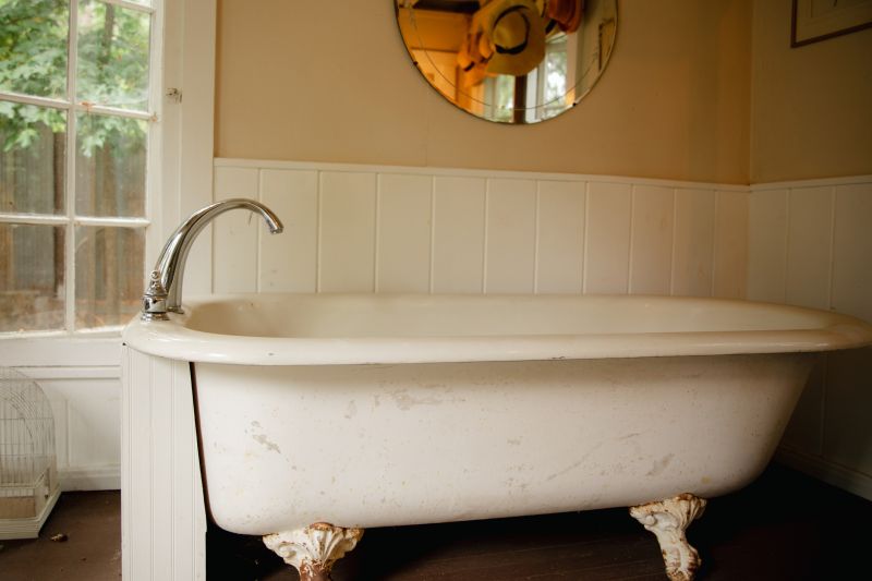 Clawfoot Tub Before Repair